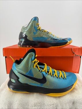 Nike Teal & Yellow Mid-Top Basketball Shoes